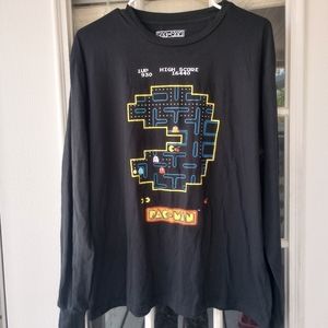 PAC MAN Men’s Shirt Size XLarge Black Long Sleeve Graphic Tee Gaming Retro